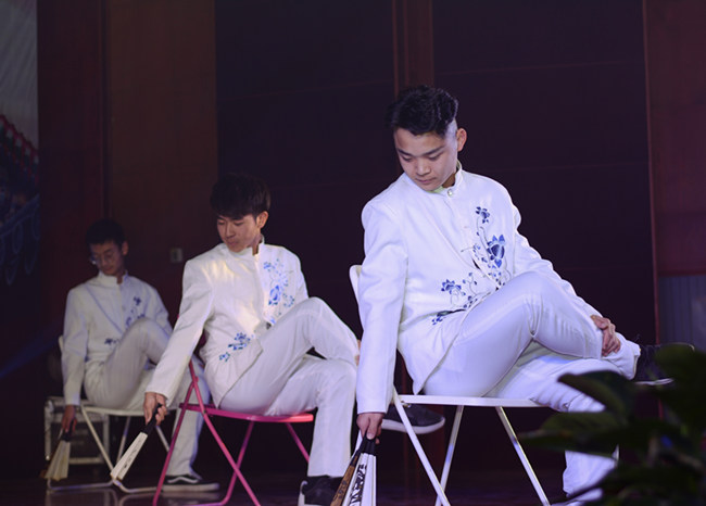 党群分工会 舞蹈《青花瓷》